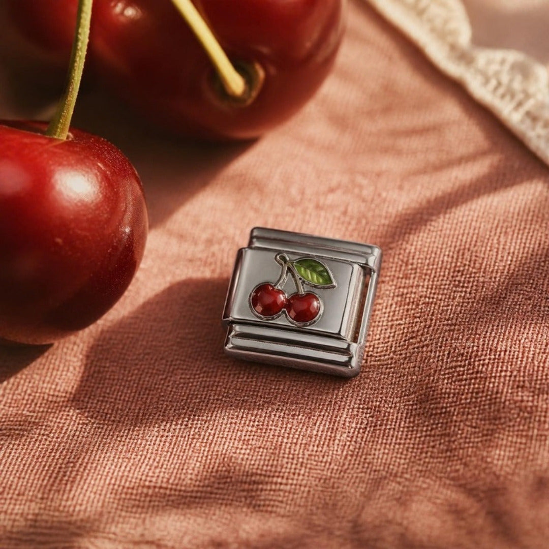 Charm cerejas NONNA