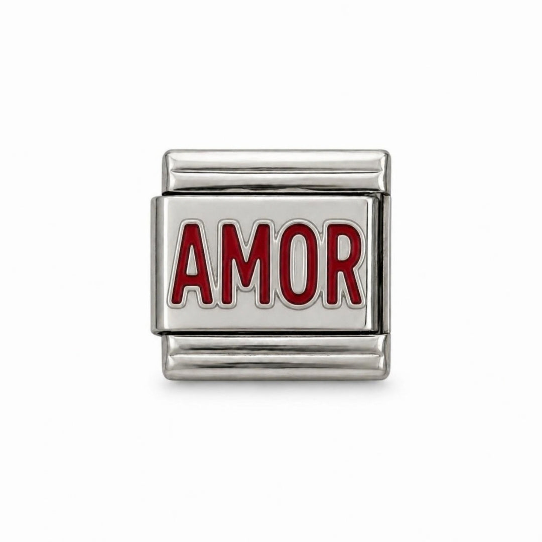 Charm Amor NONNA em fundo branco
