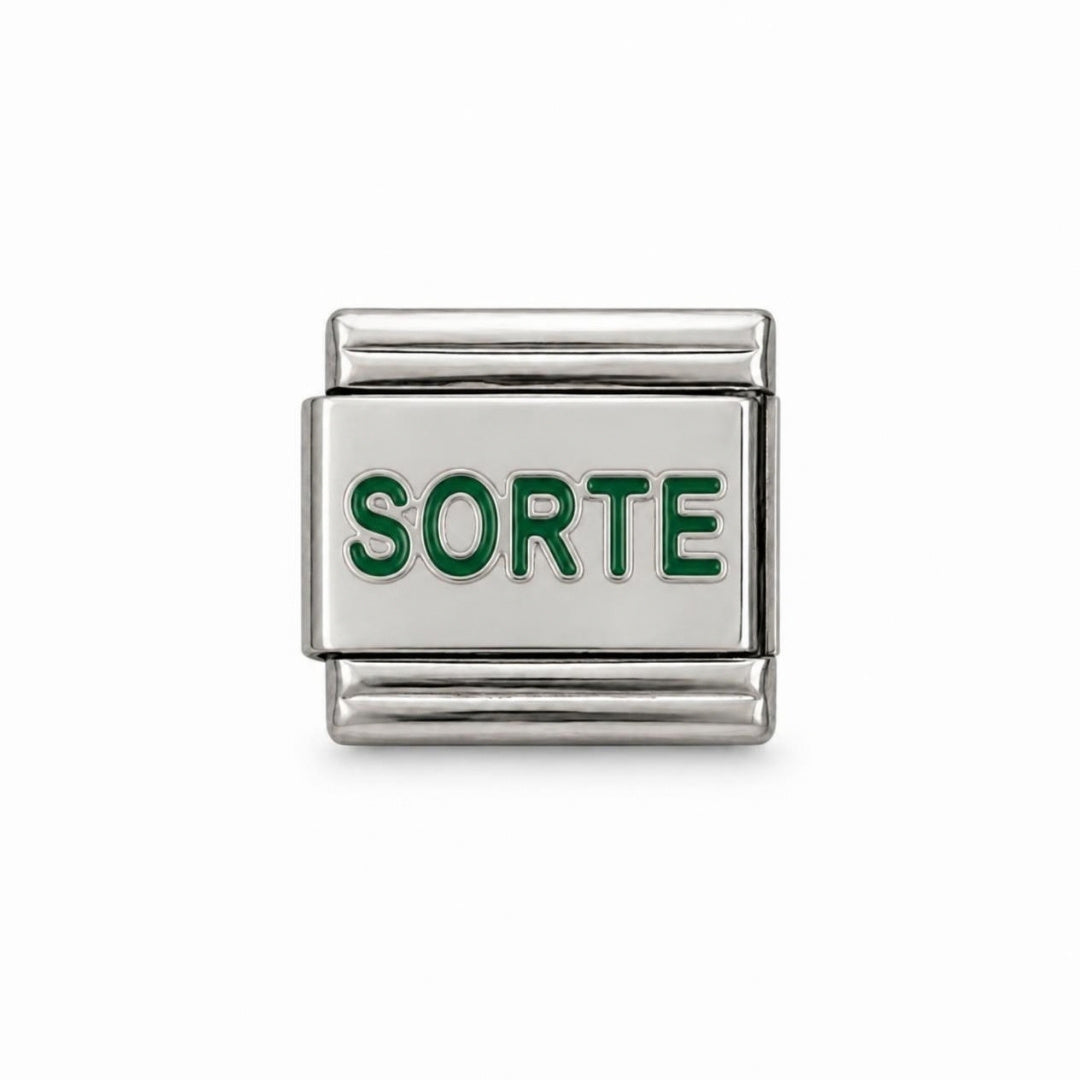 Charm Sorte NONNA em fundo branco